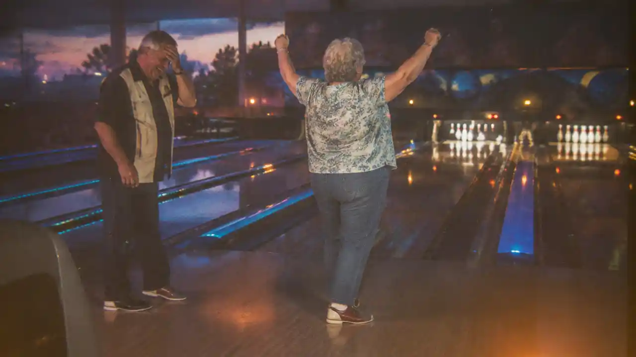 Lesson 953 Going Bowling Together